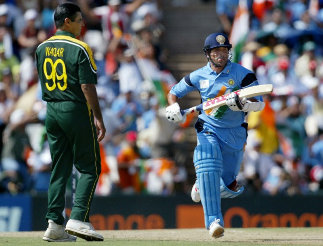 waqar younis looks as sachin tendulkar takes a run during pakistan india 039 s 2003 world cup match photo afp waqar younis looks as sachin tendulkar takes a run during pakistan india 039 s 2003 world cup match photo afp
