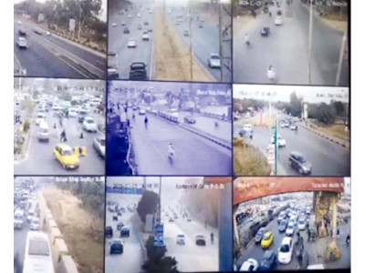 rush hour on facebook police live streams traffic logjams rush hour on facebook police live streams traffic logjams