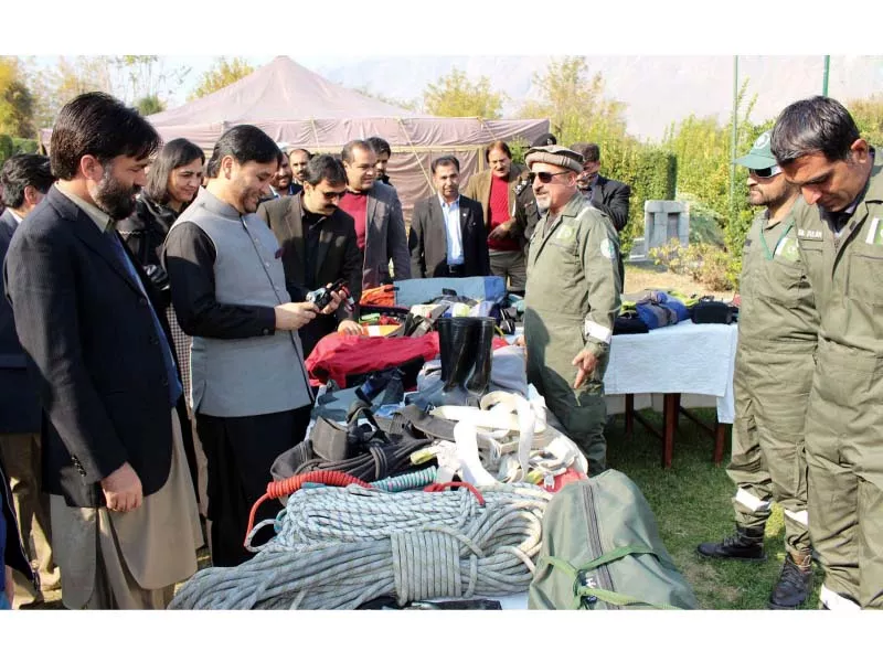 g b chief minister inspects equipment used by rescuers photo inp g b chief minister inspects equipment used by rescuers photo inp