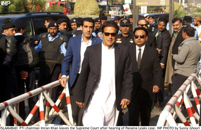 pti chairman leaves the supreme court photo inp pti chairman leaves the supreme court photo inp