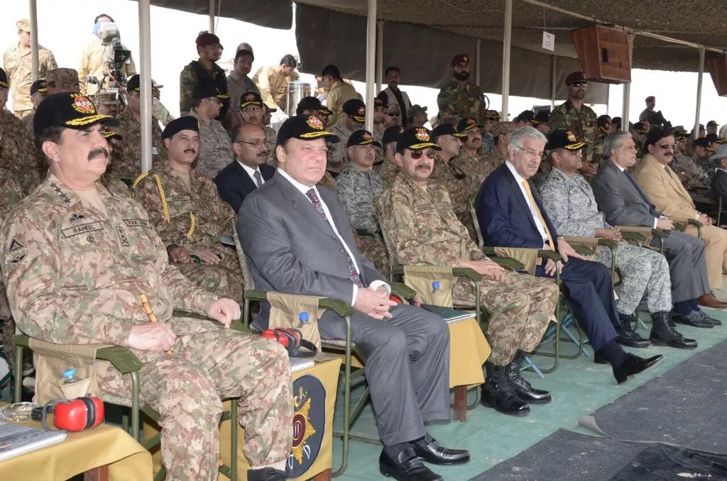 civil military leadership witness military exercise raadul barq in multan on tuesday photo ispr civil military leadership witness military exercise raadul barq in multan on tuesday photo ispr