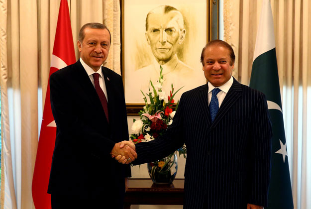 turkish president tayyip erdogan meets with pakistan 039 s prime minister nawaz sharif in islamabad november 17 2016 photo reuters
