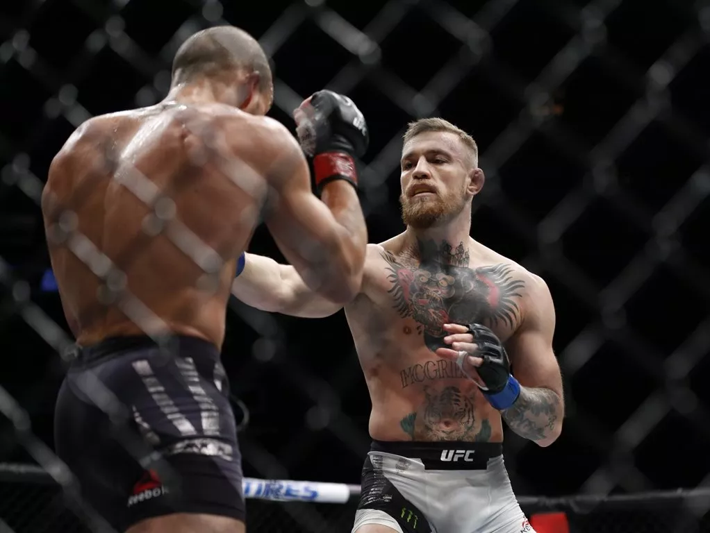 conor mcgregor r fights eddie alvarez at madison square garden photo reuters adam hunger usa today sports conor mcgregor r fights eddie alvarez at madison square garden photo reuters adam hunger usa today sports