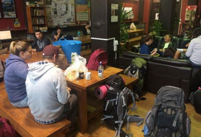 new zealand navy ships shellshocked quake tourists to safety new zealand navy ships shellshocked quake tourists to safety