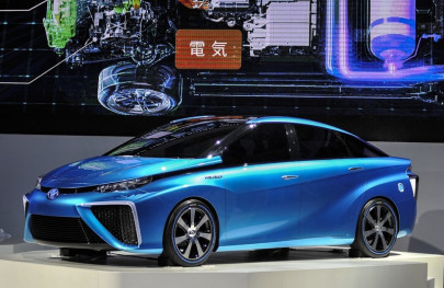 toyota to sharpen focus on electric cars through new in house unit
