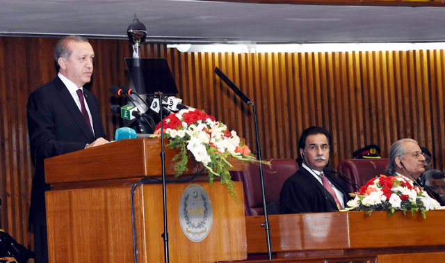 turkish president recep tayyip erdogan addresses the joint session of parliament in islamabad on thursday photo pid