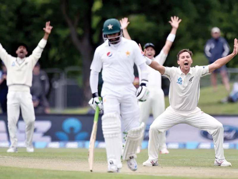pakistan once again were unable to handle new zealand s attack and lost wickets at regular intervals on the third day of the opening test photo afp pakistan once again were unable to handle new zealand s attack and lost wickets at regular intervals on the third day of the opening test photo afp