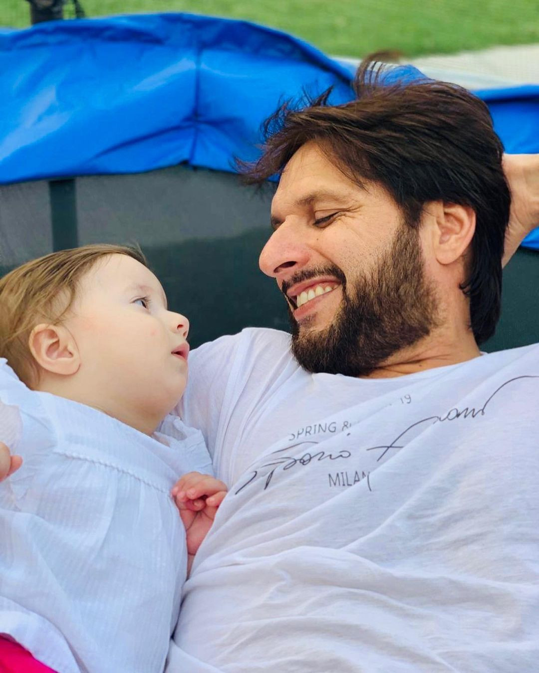 Shahid Afridi condemns preferring sons over daughters - Vimarsana News