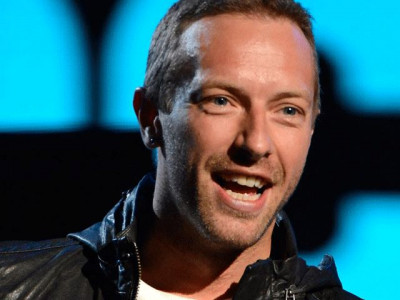 did coldplay s chris martin insult the indian flag did coldplay s chris martin insult the indian flag