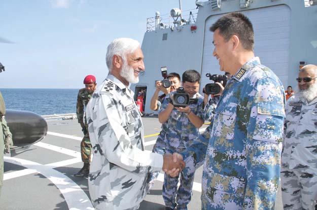 naval chief admiral zakaullah visits chinese navy ship handon photo inp