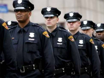 four police officers shot in us cities four police officers shot in us cities