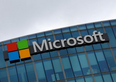 microsoft offers eu hardware software linkedin concessions sources