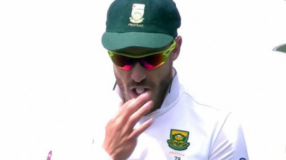 faf du plessis fined entire match fee for ball tampering faf du plessis fined entire match fee for ball tampering