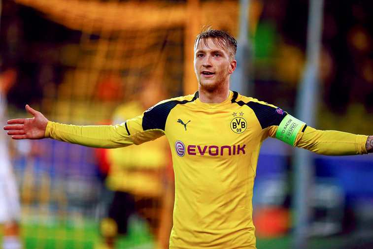 dortmund 039 s marco reus celebrates after he scored against warszawa on november 23 2016 photo reuters