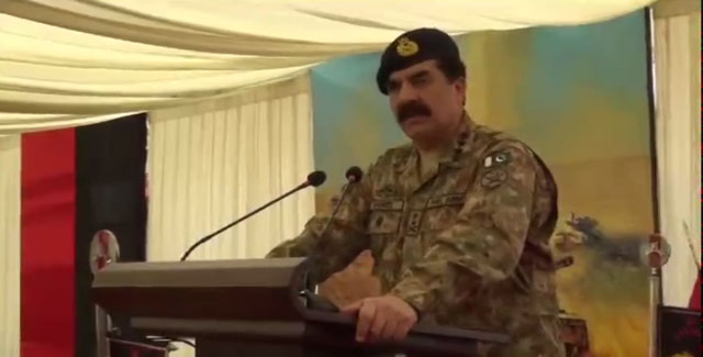 army chief gen raheel sharif addresses soldiers at karachi corps in karachi on wednesday screen grab