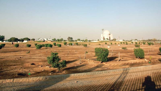 experts say that the lush green yard that once used to be the major attraction in the vicinity of the mausoleum is slowly being deserted photo athar khan express experts say that the lush green yard that once used to be the major attraction in the vicinity of the mausoleum is slowly being deserted photo athar khan express