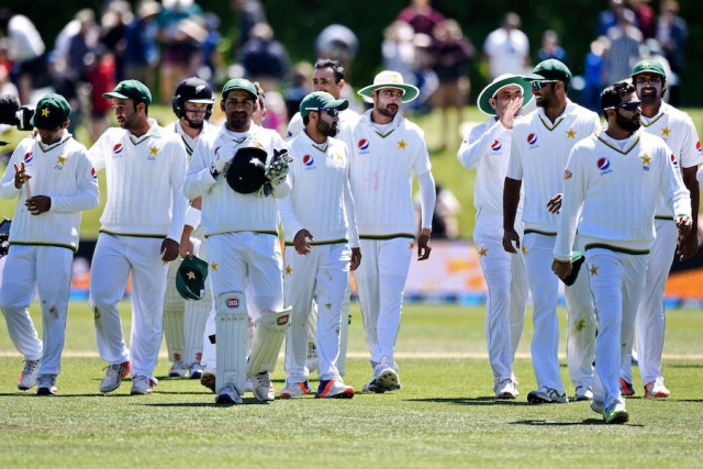 pakistan players walk off the field in christchurch on november 20 2016 photo afp pakistan players walk off the field in christchurch on november 20 2016 photo afp