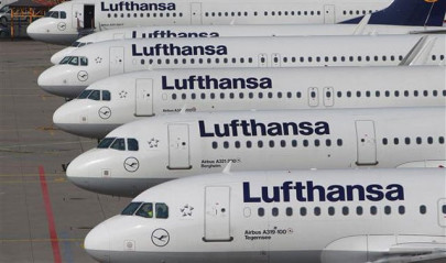 115 000 passengers hit as lufthansa strike heads into second day