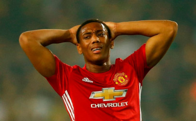 mourinho warns martial over man united place