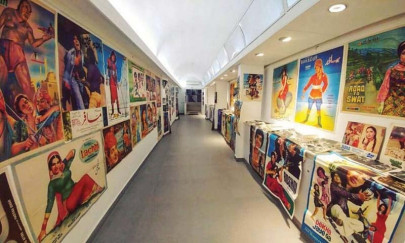 artists demonstrate mughal era artwork artists demonstrate mughal era artwork