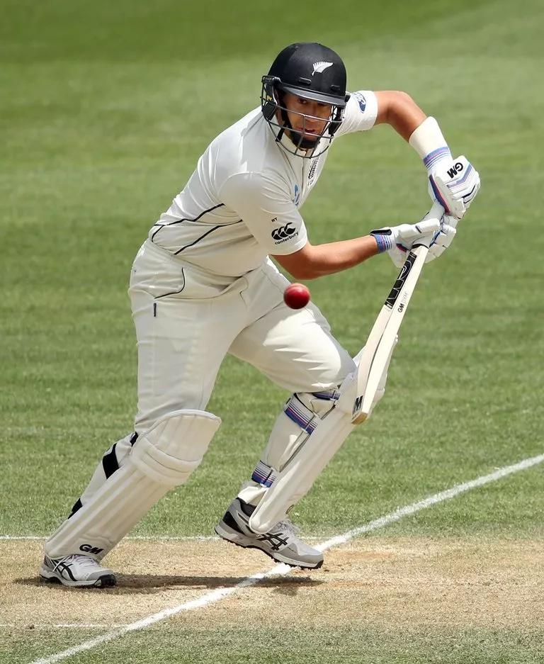 ross taylor plays a shot during day four of the second test at seddon park in hamilton on november 28 2016 photo afp ross taylor plays a shot during day four of the second test at seddon park in hamilton on november 28 2016 photo afp