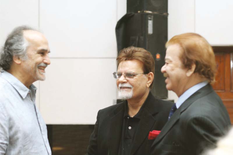 jury member jamil dehlavi l with veteran television actors shakeel c and qazi wajid r photo courtesy usman ahmed