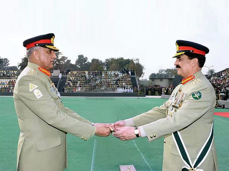 gen raheel hands over the baton of command to gen qamar at a formal ceremony at ghq photo app gen raheel hands over the baton of command to gen qamar at a formal ceremony at ghq photo app