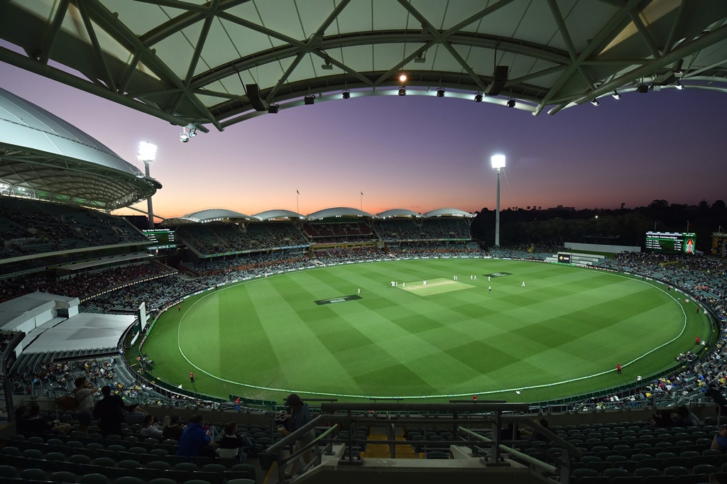 the sun sets during the third day night test cricket match between australia and south africa at the adelaide oval in adelaide on november 26 2016 photo afp