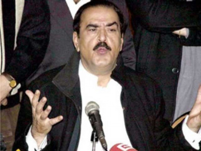 inamullah niazi robbed in front of punjab cm house