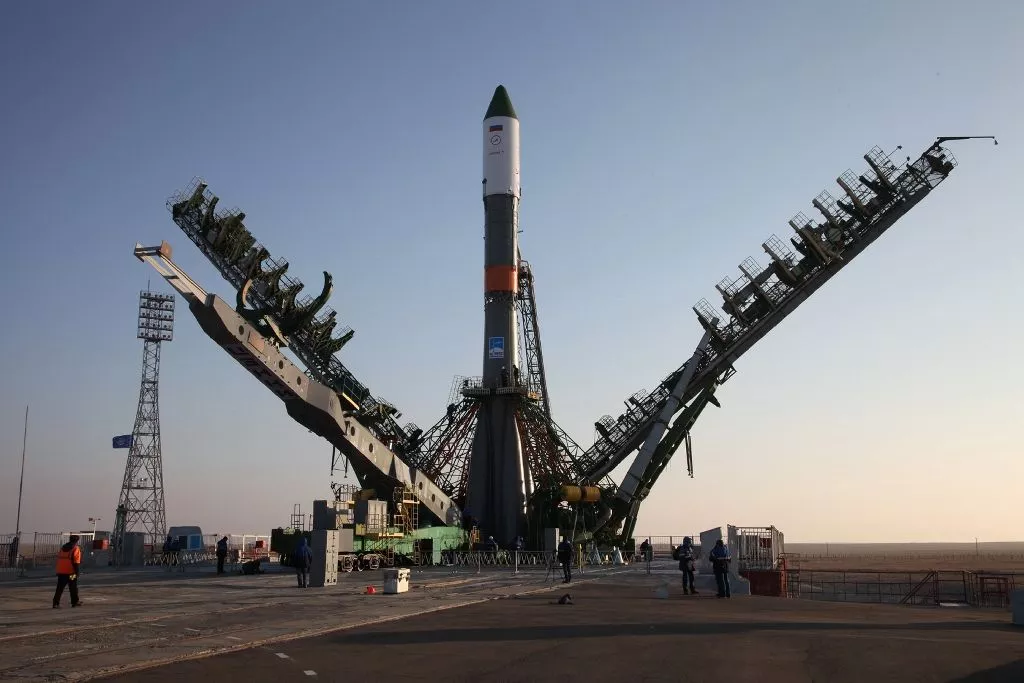 service towers move towards the soyuz u carrier rocket with the cargo ship progress ms 04 at the russian leased baikonur cosmodrome in kazakhstan on november 29 2016 photo afp service towers move towards the soyuz u carrier rocket with the cargo ship progress ms 04 at the russian leased baikonur cosmodrome in kazakhstan on november 29 2016 photo afp