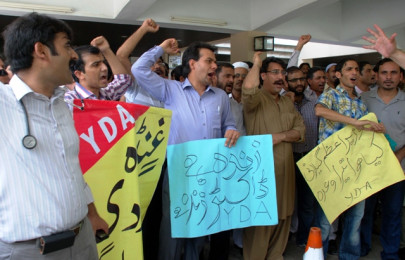 the doctor cannot see you today   he s tired