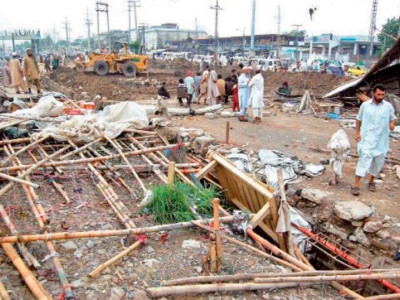 kiosks set up on green belt demolished kiosks set up on green belt demolished