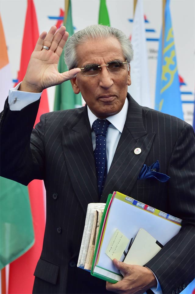 tariq fatemi 039 s visit will be the first formal visit by a pm office 039 s top official to the us after presidential elections photo afp