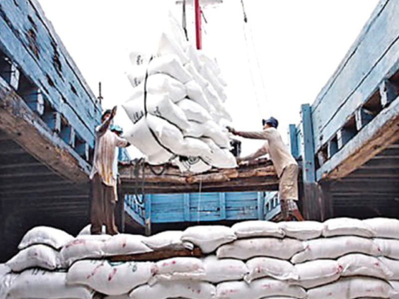 the ministry of industries and production proposed that the ecc might allow the trading corporation of pakistan to import 500 000 tons of urea 300 000 tons in november and 200 000 tons in december photo file