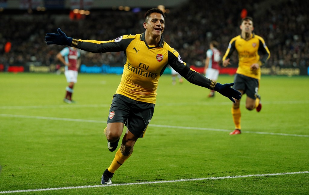 alexis sanchez celebrates scoring photo reuters