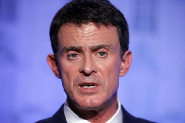 french prime minister manuel valls attends a news conference during an interministerial committee on disability in nancy france december 2 2016 photo reuters