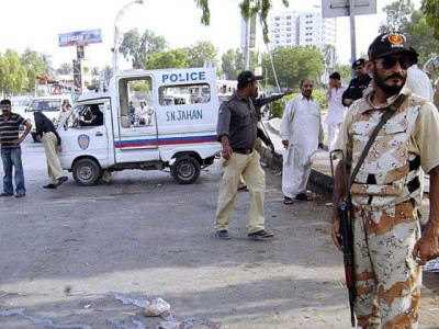 targeted attack rangers soldier civilian injured in bomb blast in hyderabad targeted attack rangers soldier civilian injured in bomb blast in hyderabad