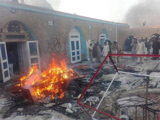 army police disperse protesters take control of worship place photo source twitter raza ahmad rumi army police disperse protesters take control of worship place photo source twitter raza ahmad rumi