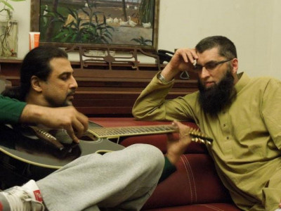 this nostalgic video of junaid jamshed will take you back to the good old days this nostalgic video of junaid jamshed will take you back to the good old days