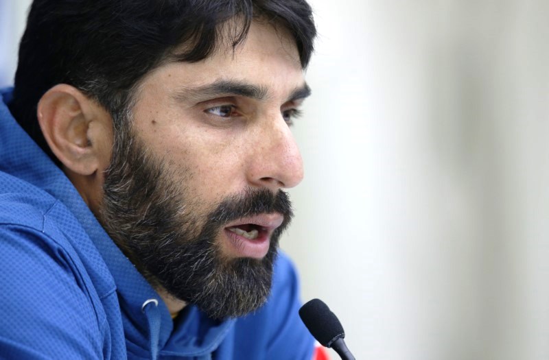 pakistan 039 s misbah ul haq talks to the media during the press conference photo reuters