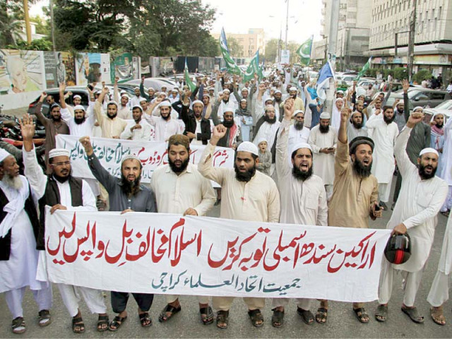 ji warned that if the forced coversion bill was not revoked then party workers would go to chief minister house and sindh assembly in protest photo athar khan express