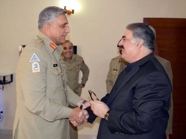 army chief gen qamar bajwa meets balochistan cm sanaullah zehri in quetta photo express army chief gen qamar bajwa meets balochistan cm sanaullah zehri in quetta photo express
