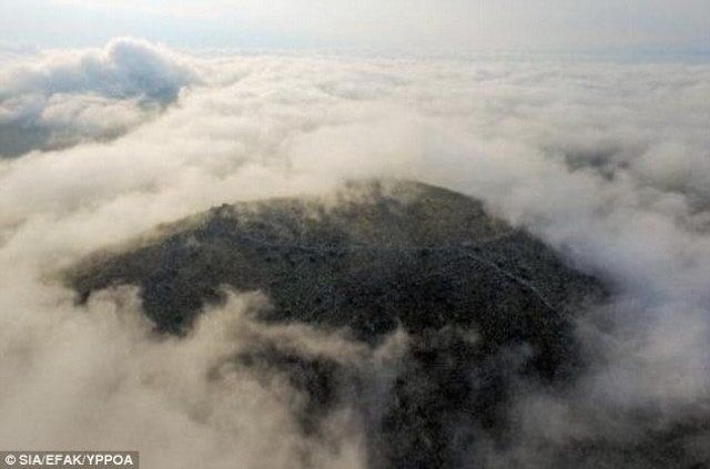the city s ruins are barely visible during a cloudy day it appears to have been abandoned around 300 bc but had been flourishing in the 200 years prior the city s ruins are barely visible during a cloudy day it appears to have been abandoned around 300 bc but had been flourishing in the 200 years prior