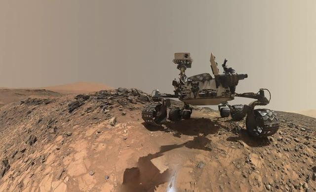 nasa 039 s curiosity mars rover is seen at the site from which it reached down to drill into a rock target called 039 buckskin 039 on lower mount sharp in this low angle self portrait taken august 5 2015 and released august 19 2015 photo reuters nasa 039 s curiosity mars rover is seen at the site from which it reached down to drill into a rock target called 039 buckskin 039 on lower mount sharp in this low angle self portrait taken august 5 2015 and released august 19 2015 photo reuters