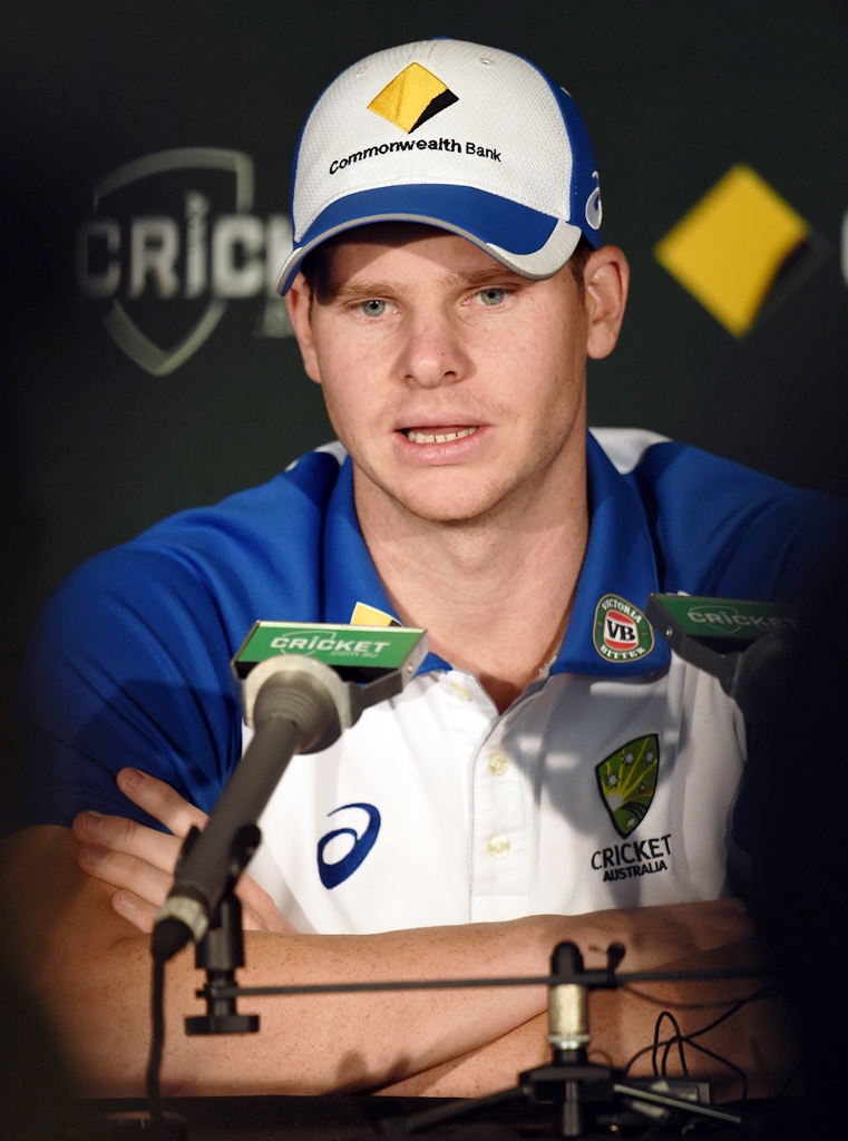 steven smith wants his pacers to test pakistan with bouncers photo afp