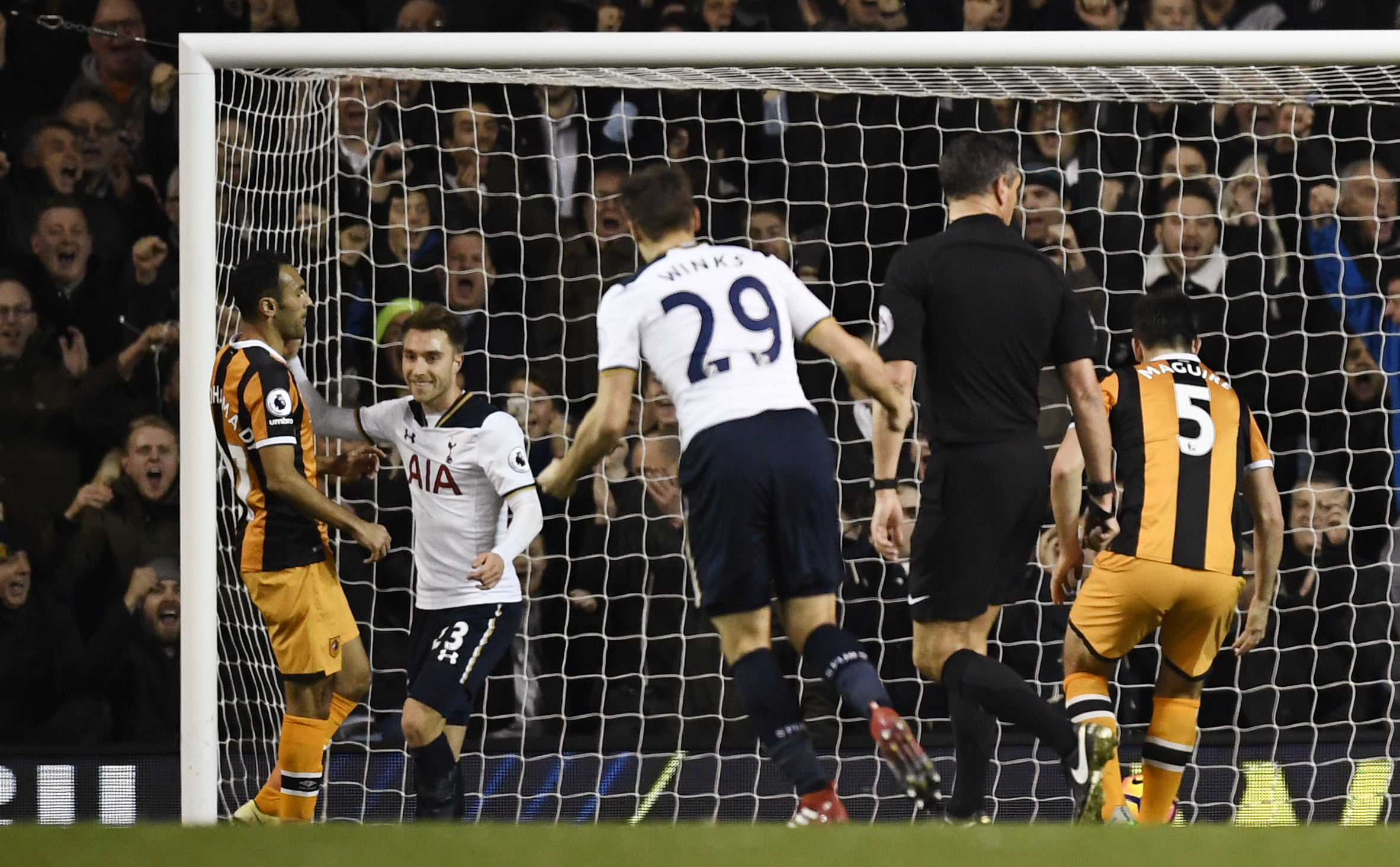 tottenham 039 s christian eriksen celebrates scoring their second goal against hull city on december 14 2016 photo reuters