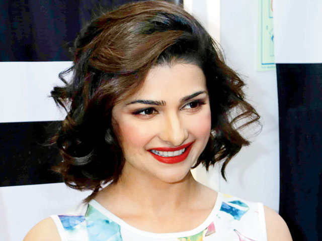 bollywood actor prachi desai turns down pakistani advertisement