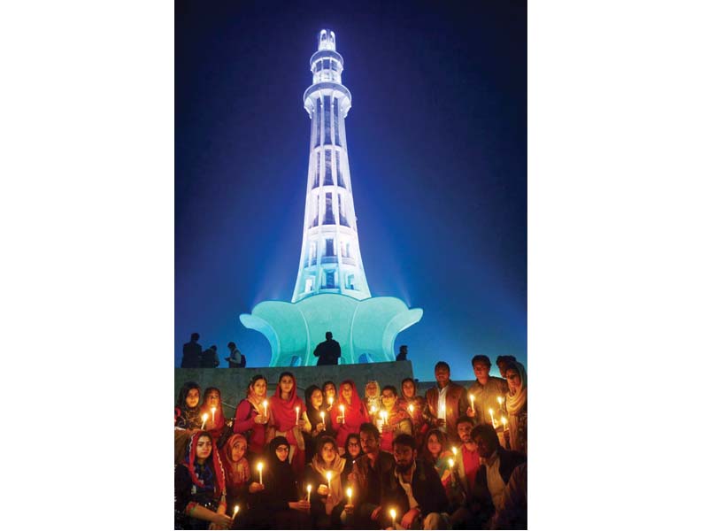 a monument was installed at minar e pakistan for the aps martyrs photo online