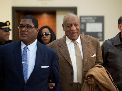 cosby s lawyers say prosecutors relying on accuser bandwagon cosby s lawyers say prosecutors relying on accuser bandwagon