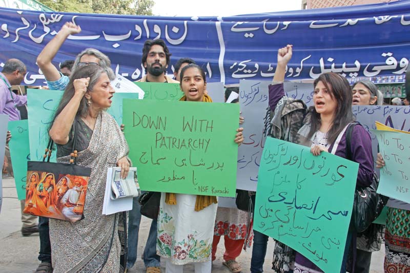 led by sheema kermani activists belonging to national students federation karachi and other groups gathered at arts council to make their voice heard against ansari who is facing investigations on charges of sexual harassment in the sindh ombudsman secretariat photo ayesha mir express